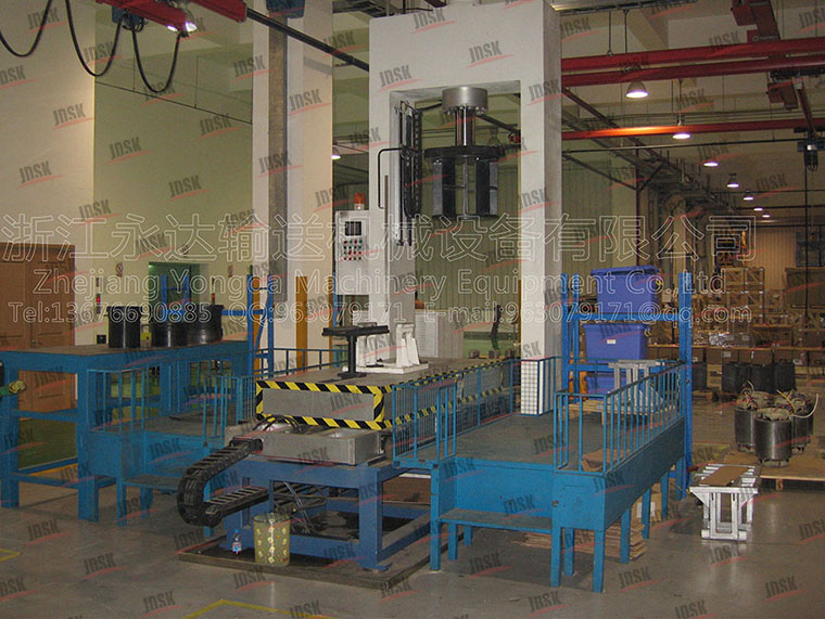 带翻转台的H355数控定子机